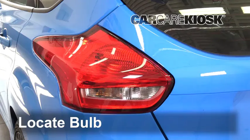 2017 Ford Focus RS 2.3L 4 Cyl. Turbo Lights Tail Light (replace bulb)